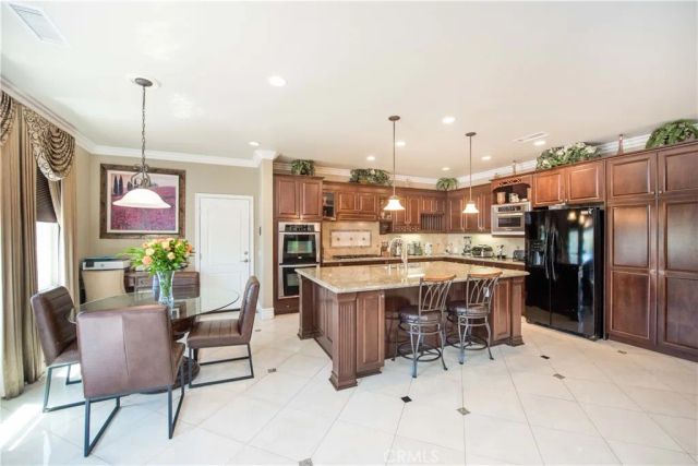 3209 Stoneberry Lane, Corona, CA 92882