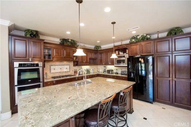 3209 Stoneberry Lane, Corona, CA 92882