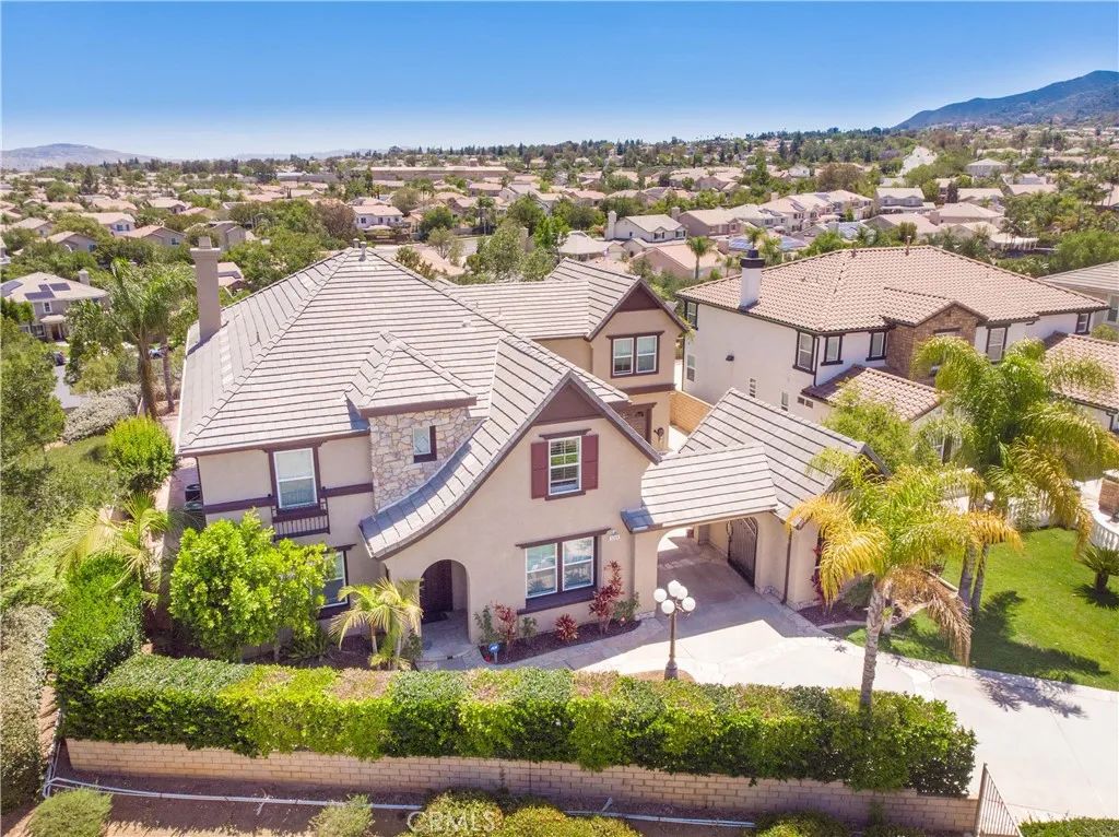 3209 Stoneberry Lane, Corona, CA 92882