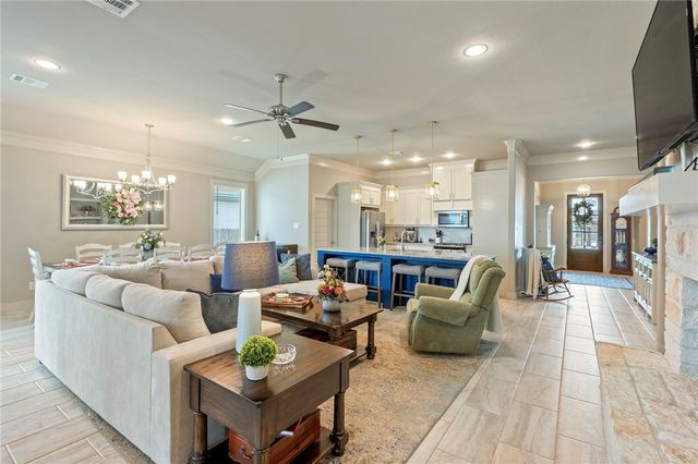 4026 Eskew Drive, College Station, TX 77845
