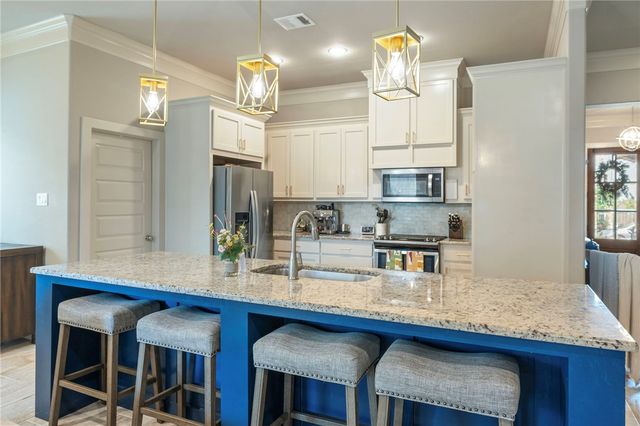 4026 Eskew Drive, College Station, TX 77845