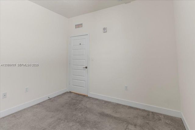 8031 NW 104th Avenue 31, Doral, FL 33178