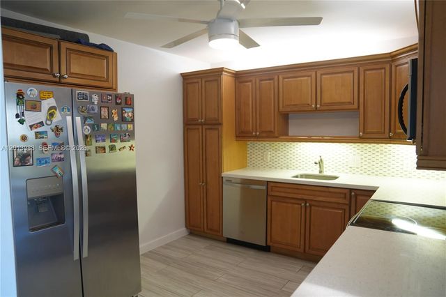 2851 NE 183rd Street 1107E, Aventura, FL 33160