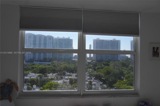 2851 NE 183rd Street 1107E, Aventura, FL 33160