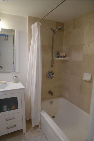 2851 NE 183rd Street 1107E, Aventura, FL 33160