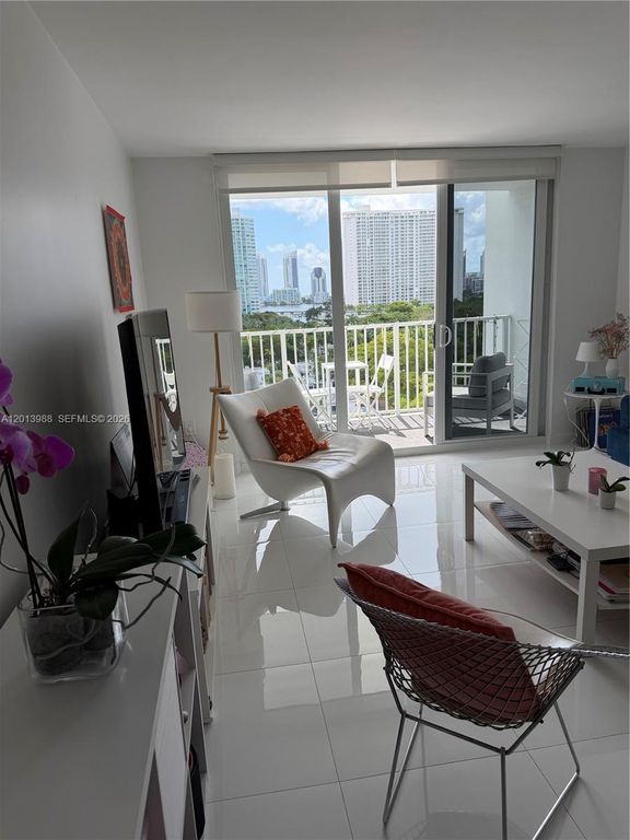 2851 NE 183rd Street 1107E, Aventura, FL 33160