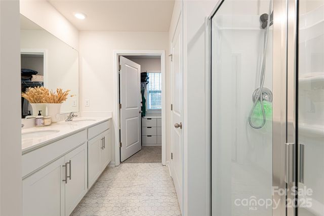 518 Jaca Lane, Arden, NC 28704