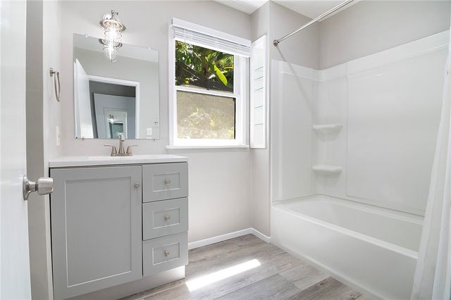 934 Highline Road, Glendale, CA 91205