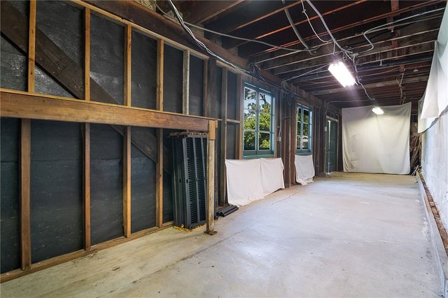 934 Highline Road, Glendale, CA 91205