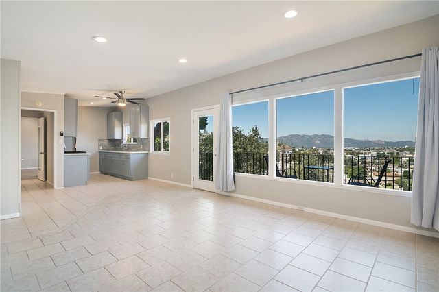 934 Highline Road, Glendale, CA 91205