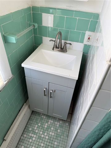 45 Yale Avenue, Providence, RI 02908