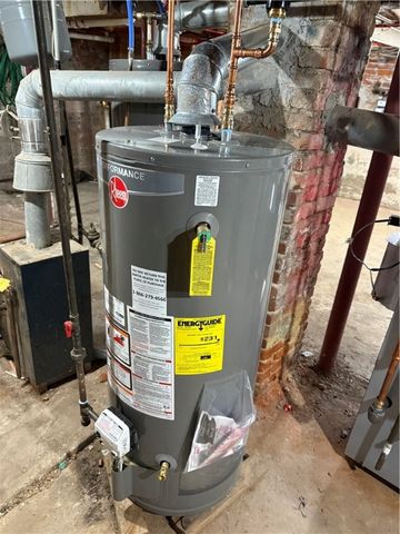 45 Yale Avenue, Providence, RI 02908