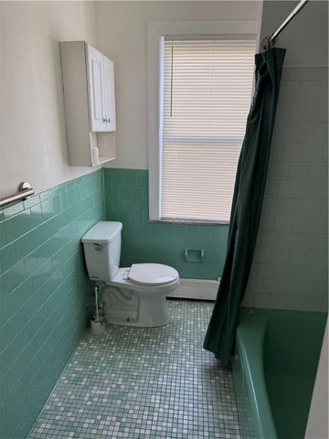 45 Yale Avenue, Providence, RI 02908