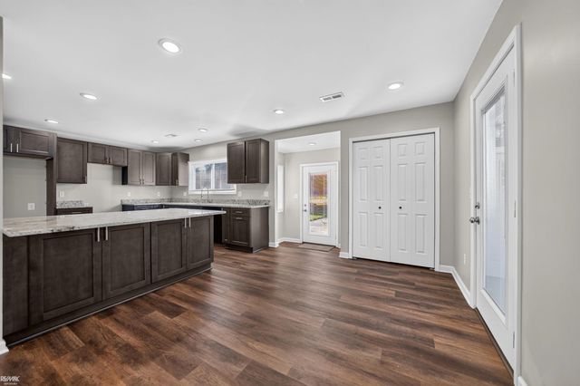27401 S River Rd Road, Harrison Twp, MI 48045