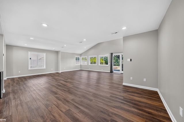27401 S River Rd Road, Harrison Twp, MI 48045