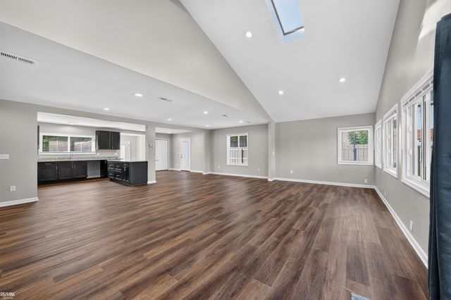 27401 S River Rd Road, Harrison Twp, MI 48045