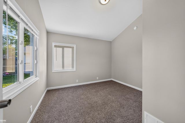 27401 S River Rd Road, Harrison Twp, MI 48045