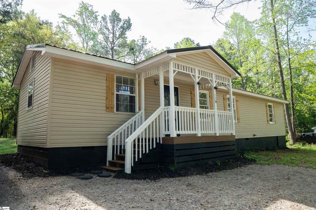 209 Bushy Creek Road, Woodruff, SC 29388