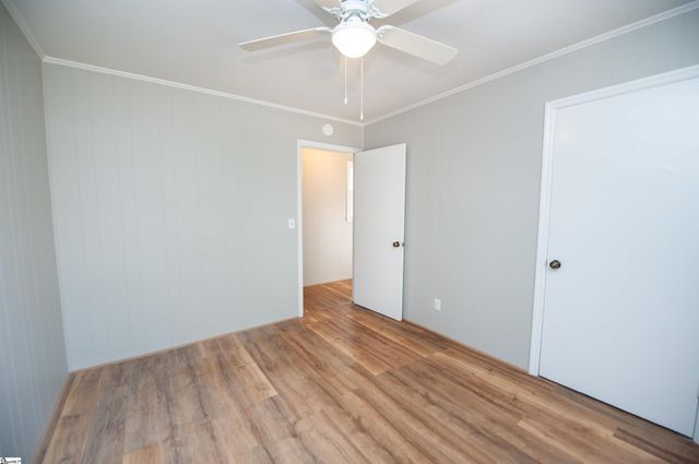 209 Bushy Creek Road, Woodruff, SC 29388