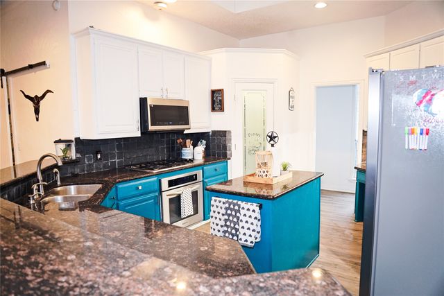 1314 Wendell Way, Garland, TX 75043