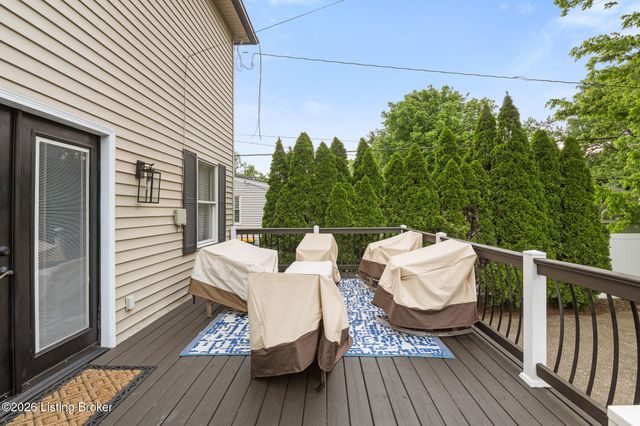 105 Marshall Dr, Louisville, KY 40207