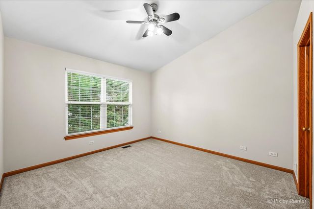 10043 HAVERHILL Lane, Huntley, IL 60142