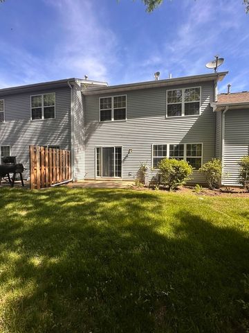 10043 HAVERHILL Lane, Huntley, IL 60142