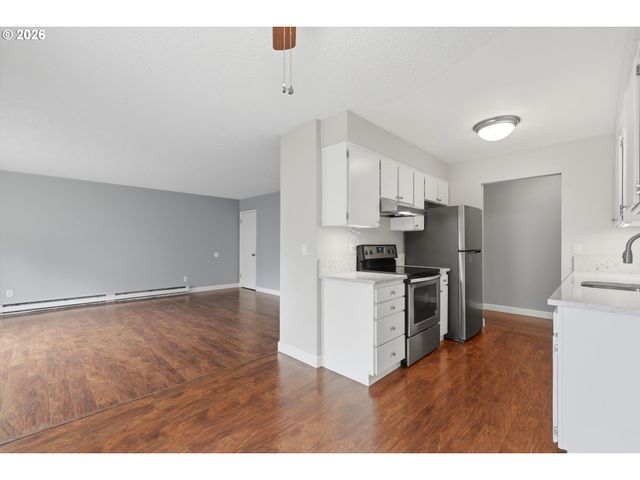 1167 Ne GRANT St A, Hillsboro, OR 97124