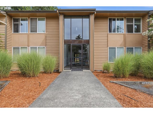 1167 Ne GRANT St A, Hillsboro, OR 97124