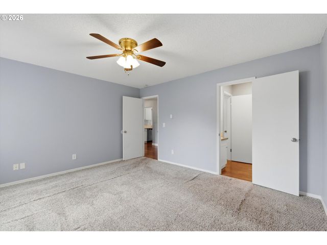 1167 Ne GRANT St A, Hillsboro, OR 97124