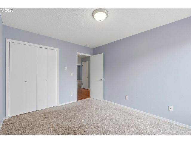 1167 Ne GRANT St A, Hillsboro, OR 97124