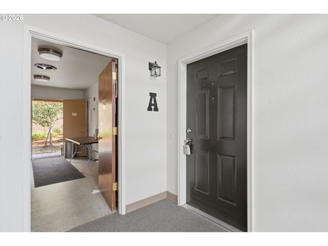 1167 Ne GRANT St A, Hillsboro, OR 97124