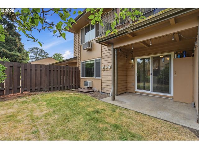 1167 Ne GRANT St A, Hillsboro, OR 97124