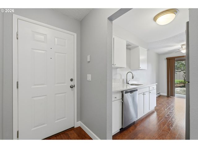 1167 Ne GRANT St A, Hillsboro, OR 97124