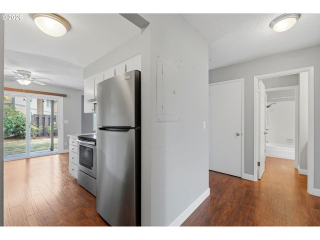1167 Ne GRANT St A, Hillsboro, OR 97124