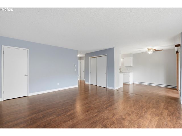 1167 Ne GRANT St A, Hillsboro, OR 97124