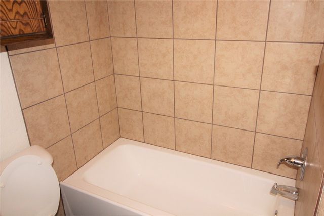 1901 E Lindsey Street 10B, Norman, OK 73071