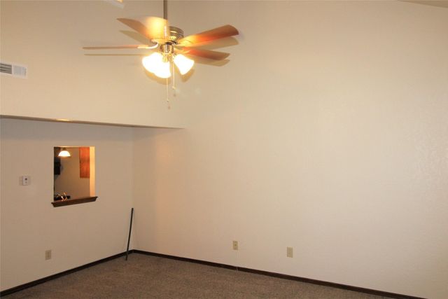 1901 E Lindsey Street 10B, Norman, OK 73071