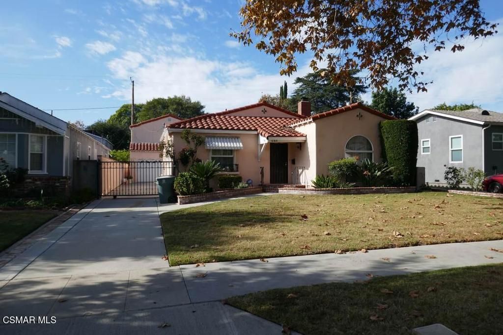 649 N Reese Place, Burbank, CA 91506