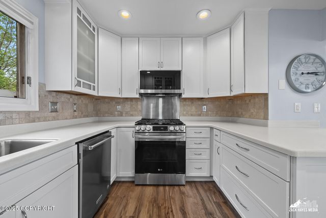 18041 Spain Drive, Anchorage, AK 99516