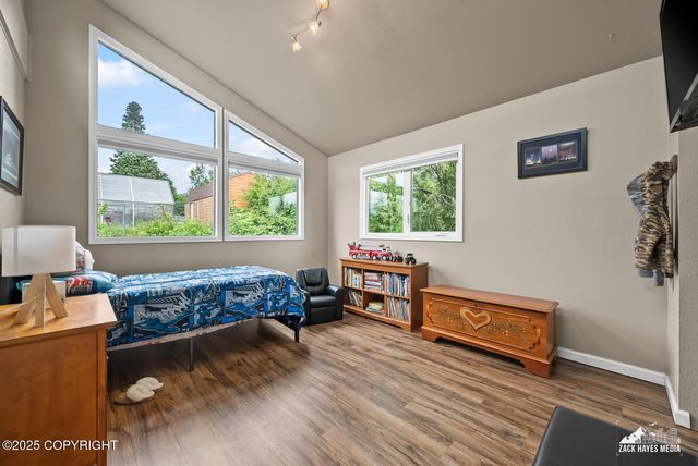 18041 Spain Drive, Anchorage, AK 99516