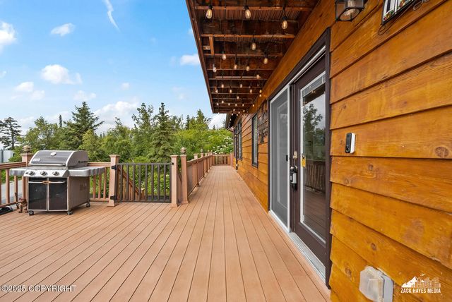 18041 Spain Drive, Anchorage, AK 99516