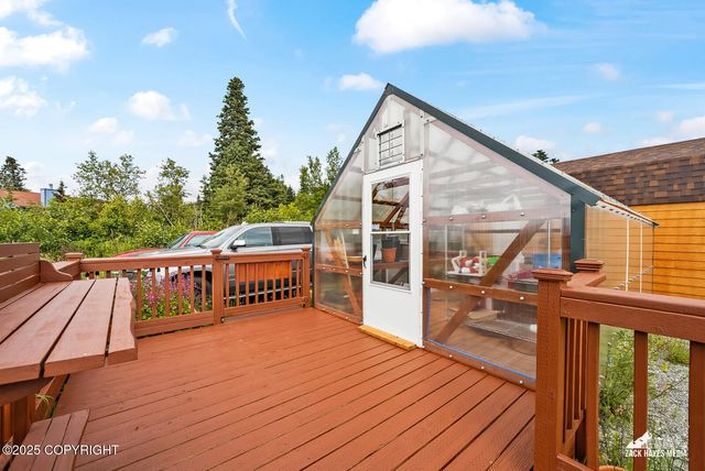 18041 Spain Drive, Anchorage, AK 99516