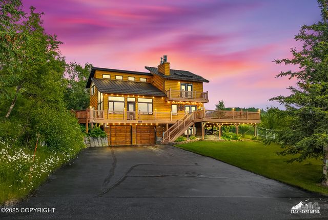 18041 Spain Drive, Anchorage, AK 99516