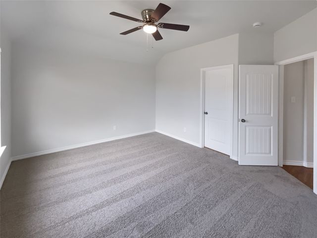 1702 Blue Jay Drive, Ennis, TX 75119