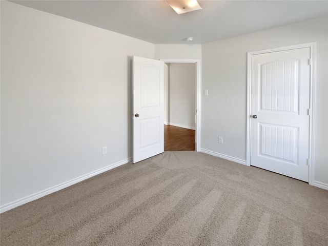 1702 Blue Jay Drive, Ennis, TX 75119