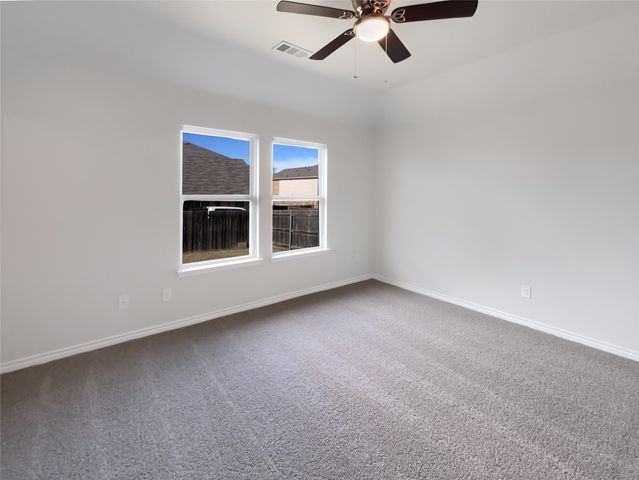 1702 Blue Jay Drive, Ennis, TX 75119