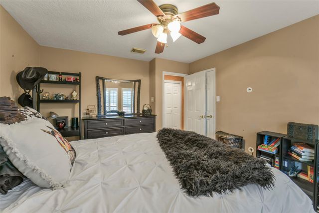 15007 Redbud Leaf Lane, Cypress, TX 77433