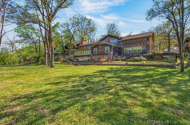 2103 Skyline Drive, Bartlesville, OK 74006