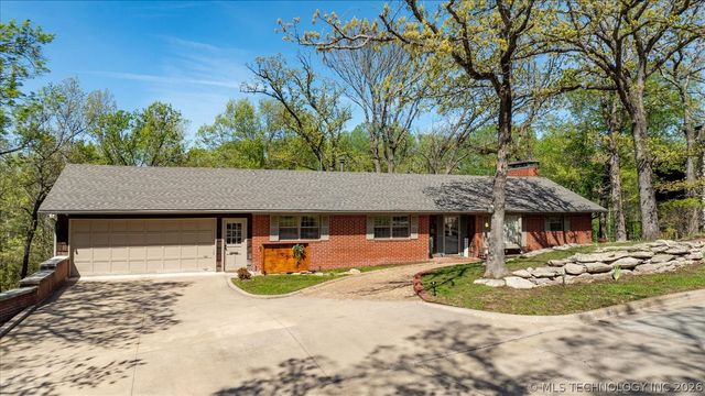 2103 Skyline Drive, Bartlesville, OK 74006